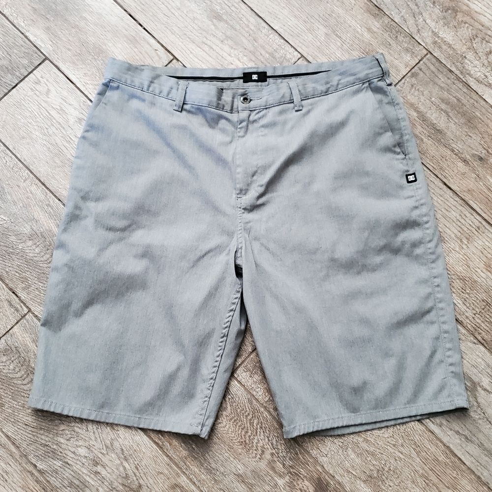 DC Gray Shorts Size 38